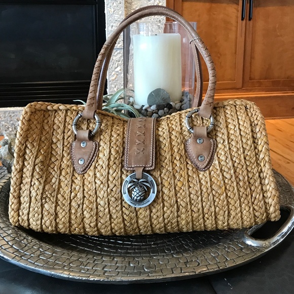 Tommy Bahama Handbags - TOMMY BAHAMA LARGE STRAW BAG